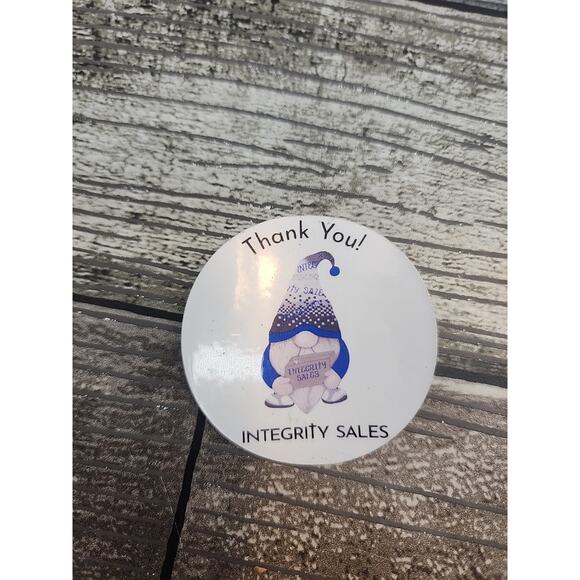 New Brainerd Medium Oak Wood Triple Switch Outlet Cover Wall Plate 126430 [77] - Picture 10 of 10